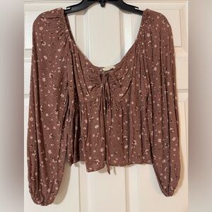 ILLA ILLA Brown Floral Blouse with Tie Accent